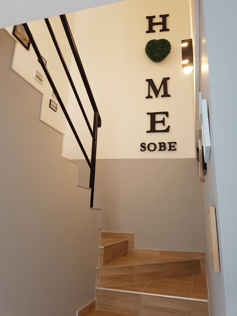 Home Apartmani I Sobe オシエク エクステリア 写真